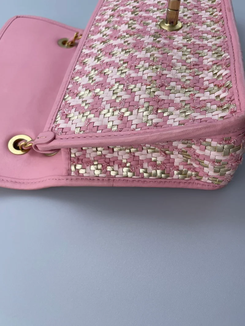 Chanel Classic Single Flap Bag Pink gewebt 23C Gold Hardware