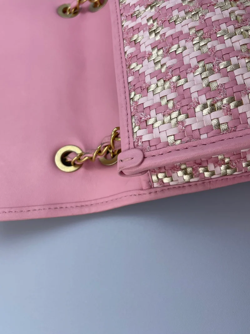 Chanel Classic Single Flap Bag Pink gewebt 23C Gold Hardware