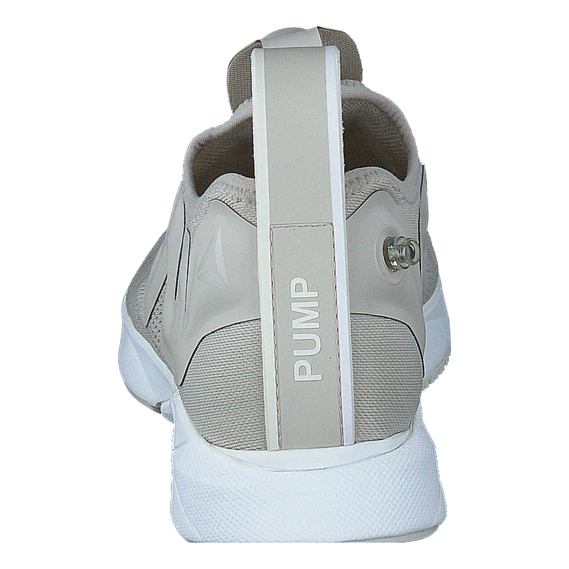 Pump Supreme Engine Sandstone&/chalk/white