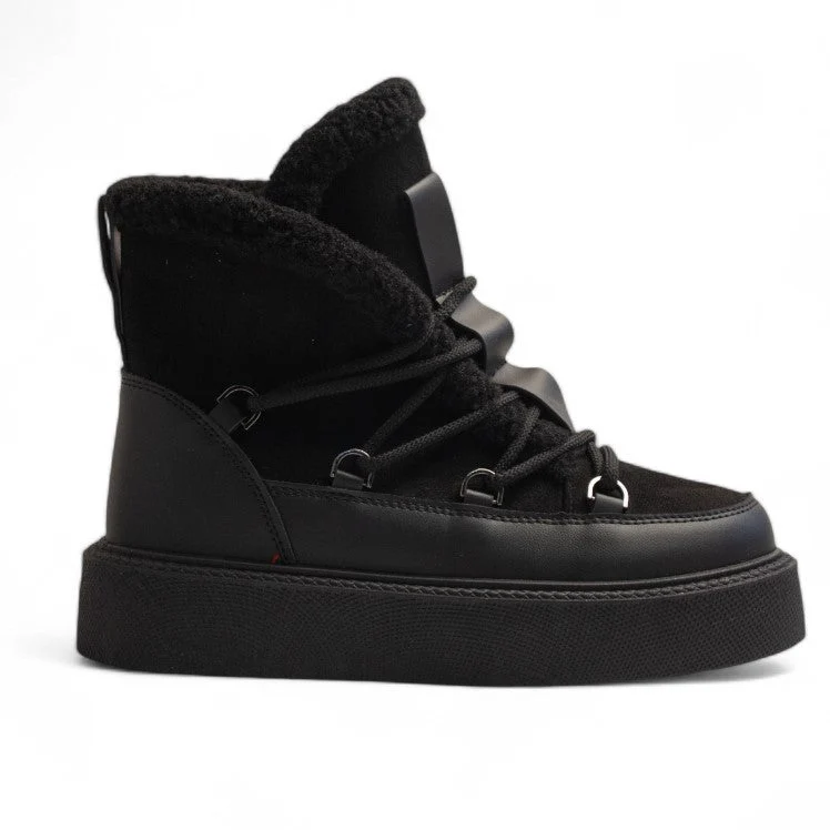 Europeon Union Women Black Leather X Chamois Half Boot #3207