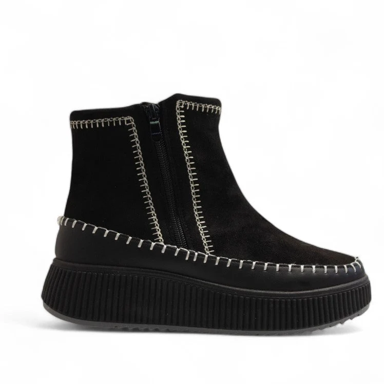 Europeon Union Women Black Chamois Half Boot #3217