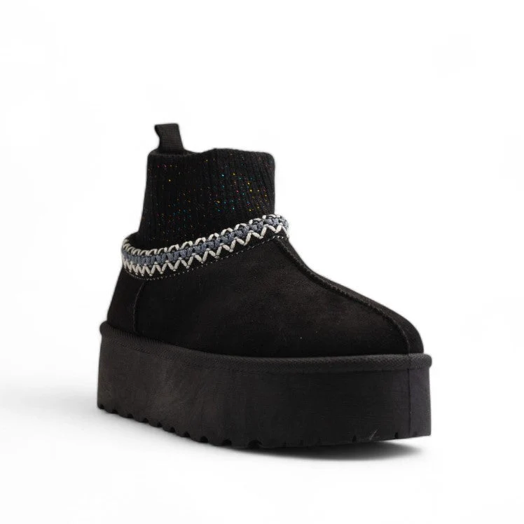 Europeon Union Women Black Chamois Half Boot #3256