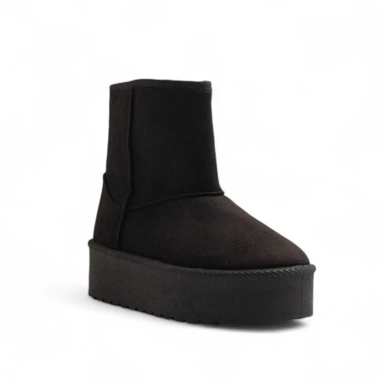 Europeon Union Women Black Chamois Half Boot #3272