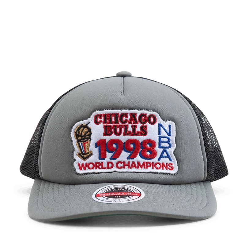 Bulls 1998 Championship Trucker Dark