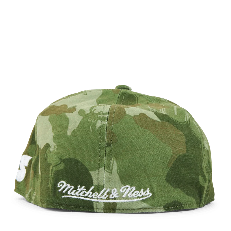 Bucks Tonal Camo Stretch Fitted HWC