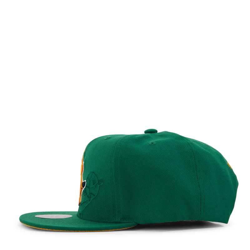 Bucks Xl Logo Pop Snapback