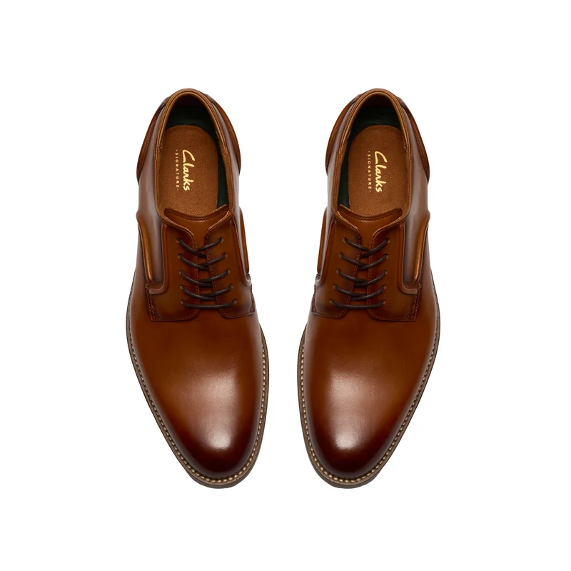 CraftRemi Lace tan leather