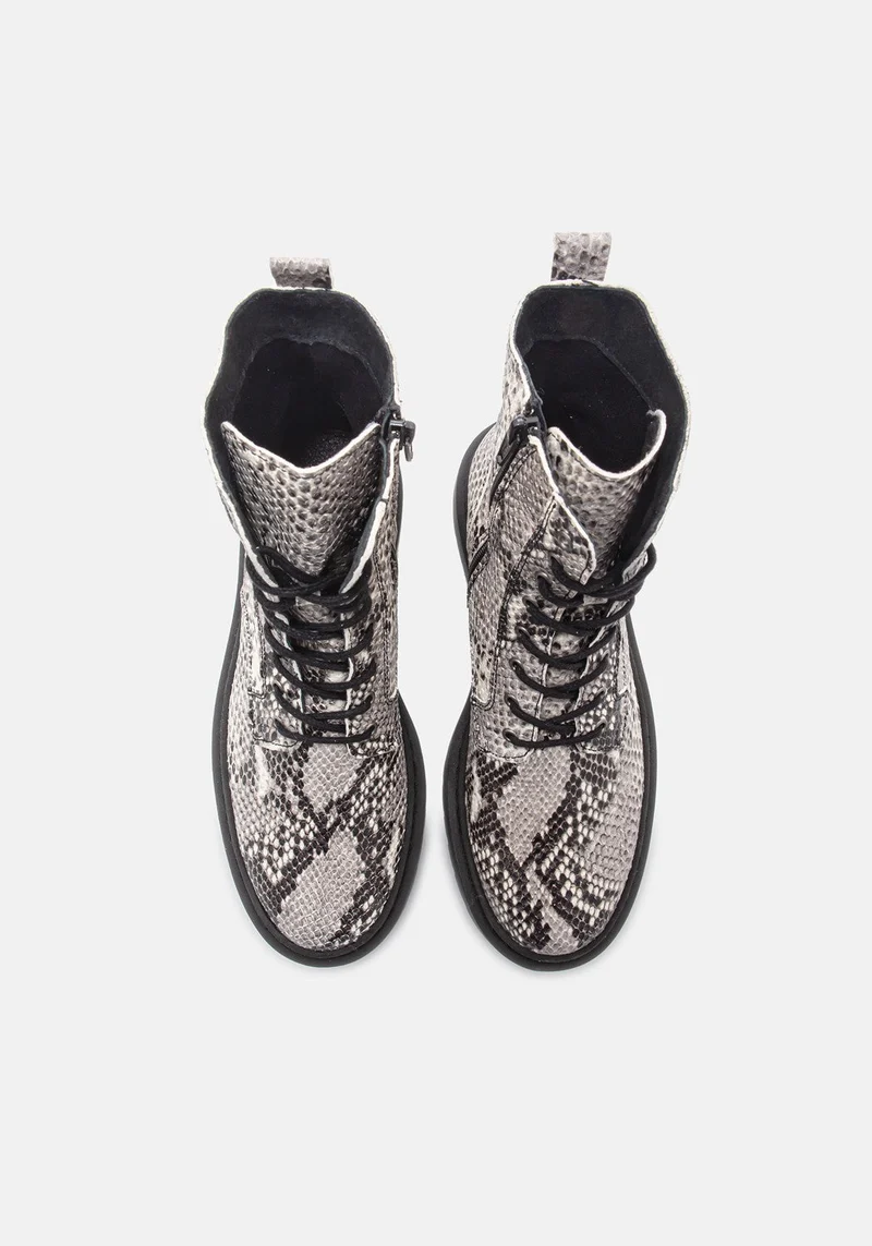 Mary Boot Pitton black/white snake
