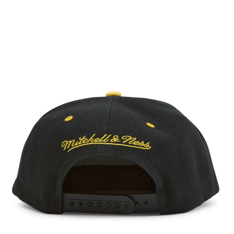 Lakers The Champs Snapback
