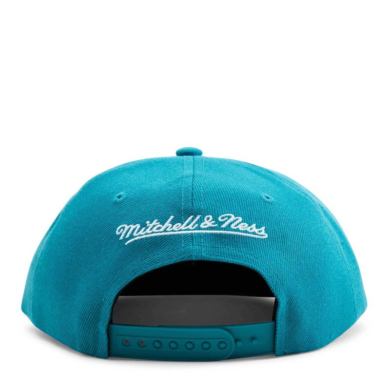 Hornets Dead Remix Deadstock Snapback HWC