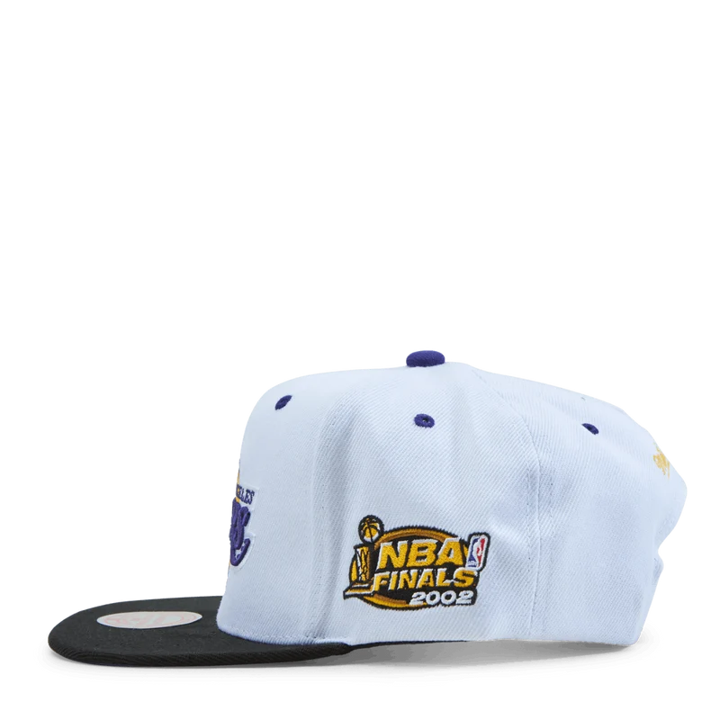 Lakers The Champs Snapback