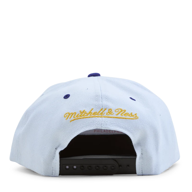 Lakers The Champs Snapback