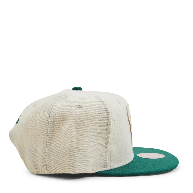 Bucks Core Basics Snapback