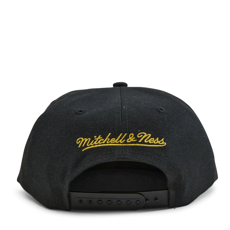 Lakers Core Basics Snapback Hw