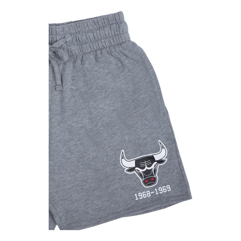 Women's Bulls Logo Short