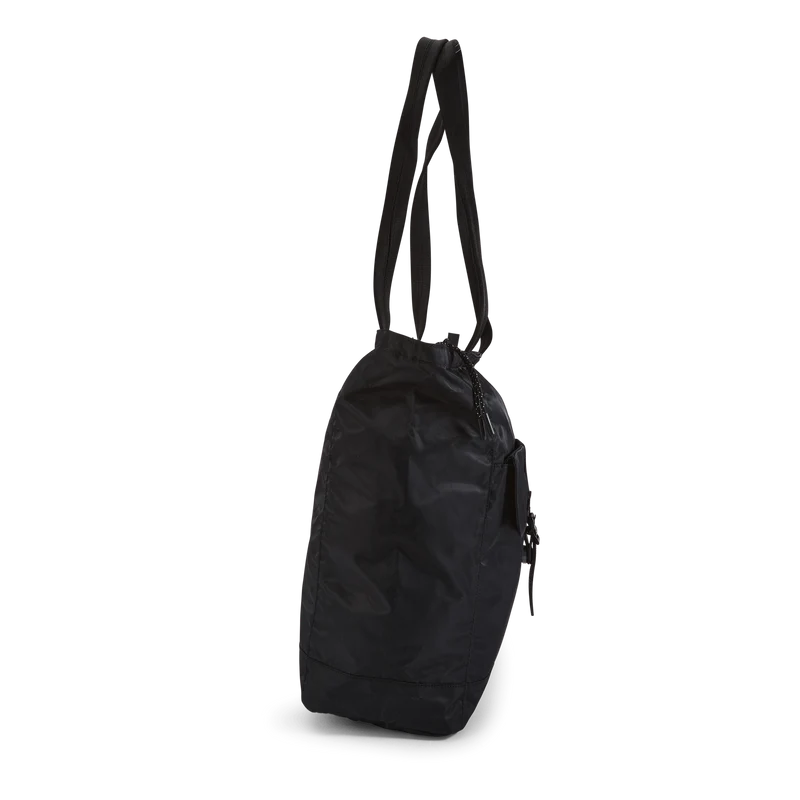 Retreat Tote Black