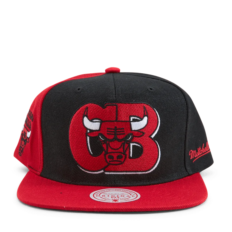 Bulls Rear Script Deadstock