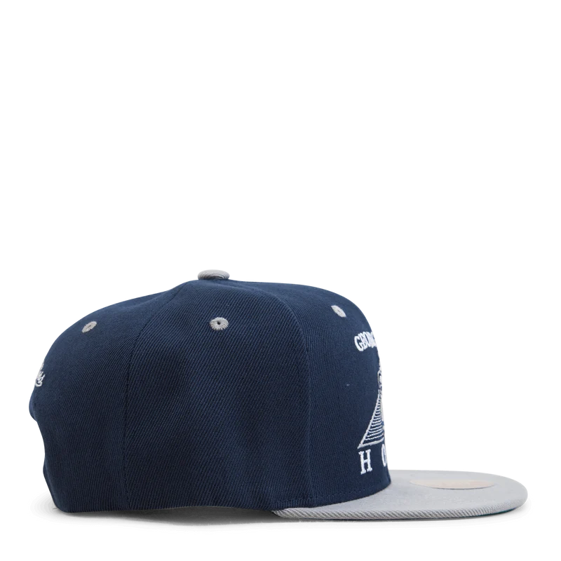 Hoyas Monument Snapback