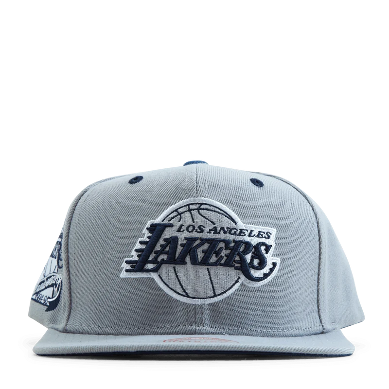 The District Snapback