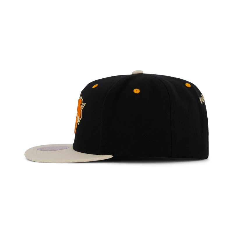 Knicks Pin Drop Snapback