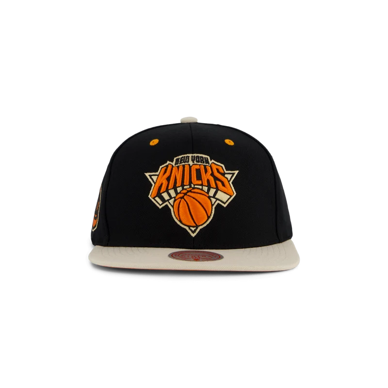 Knicks Pin Drop Snapback