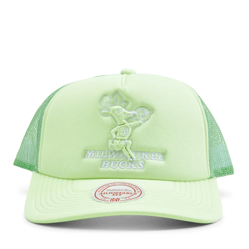 Bucks NBA Pastel Trucker Snapback