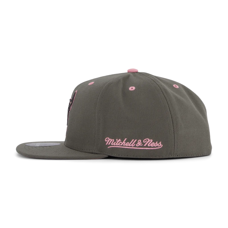 Bulls Lavender Dreams Fitted HWC