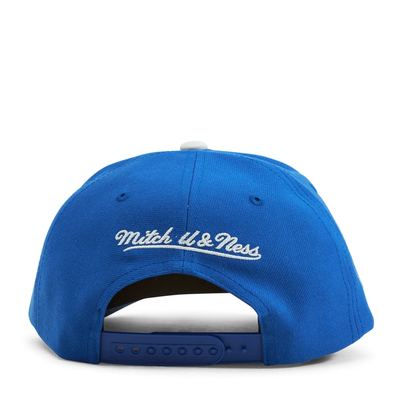 Knicks Off Team Snapback HWC