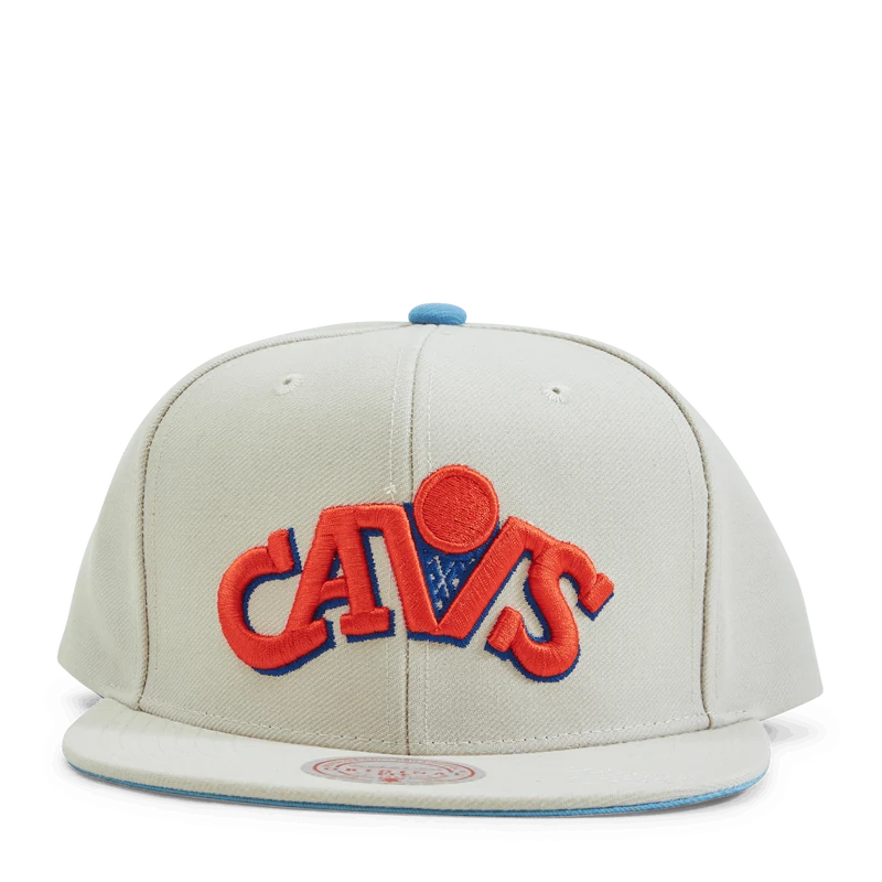 Cavaliers Off Snapback HWC