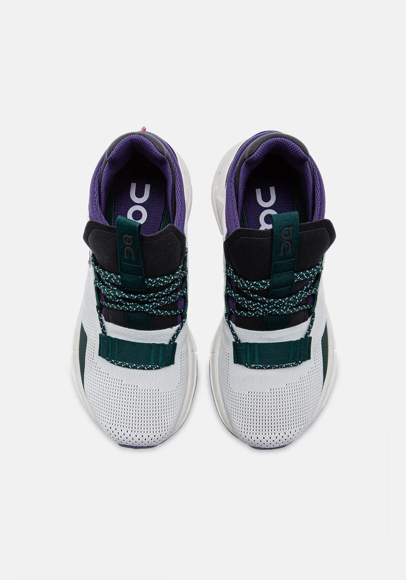 26.99811 W Cloudnova white/violet