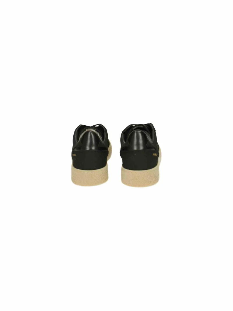 Burela Bold Suede black