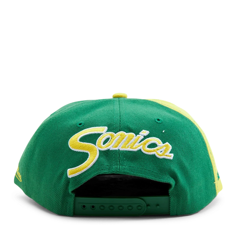 Supersonics Rear Script Deadstock