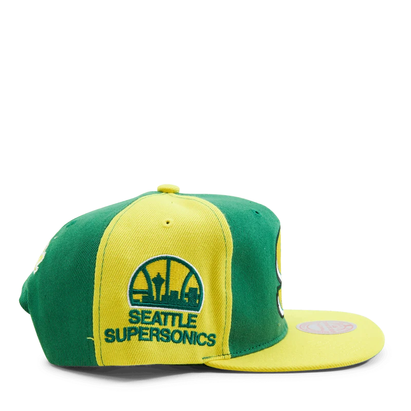 Supersonics Rear Script Deadstock