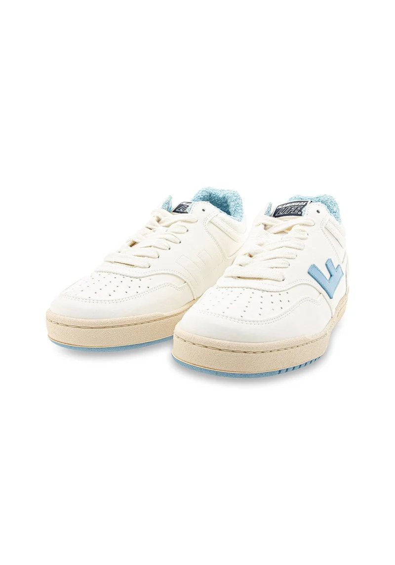 Retro 90s white sky cream