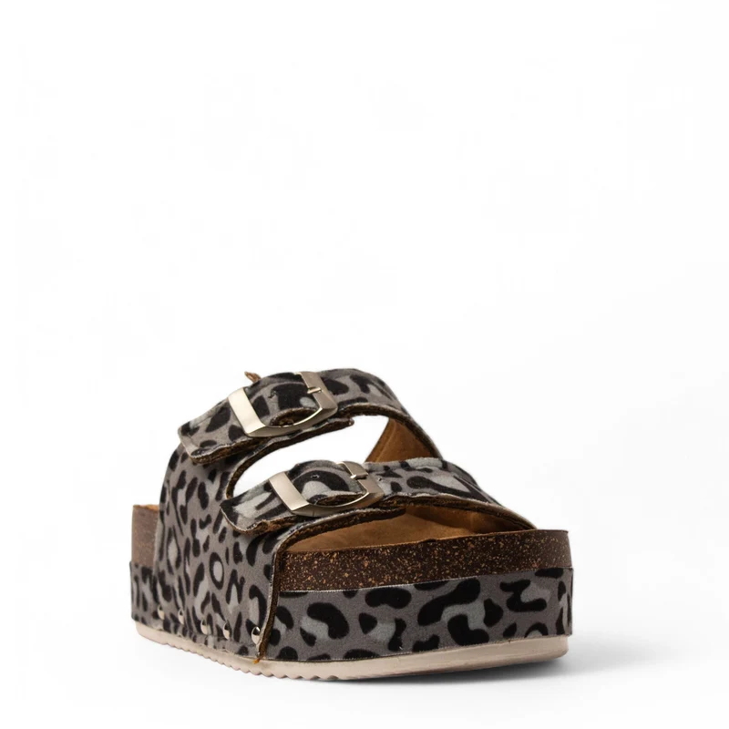 Women Havan Leather Slipper #3758
