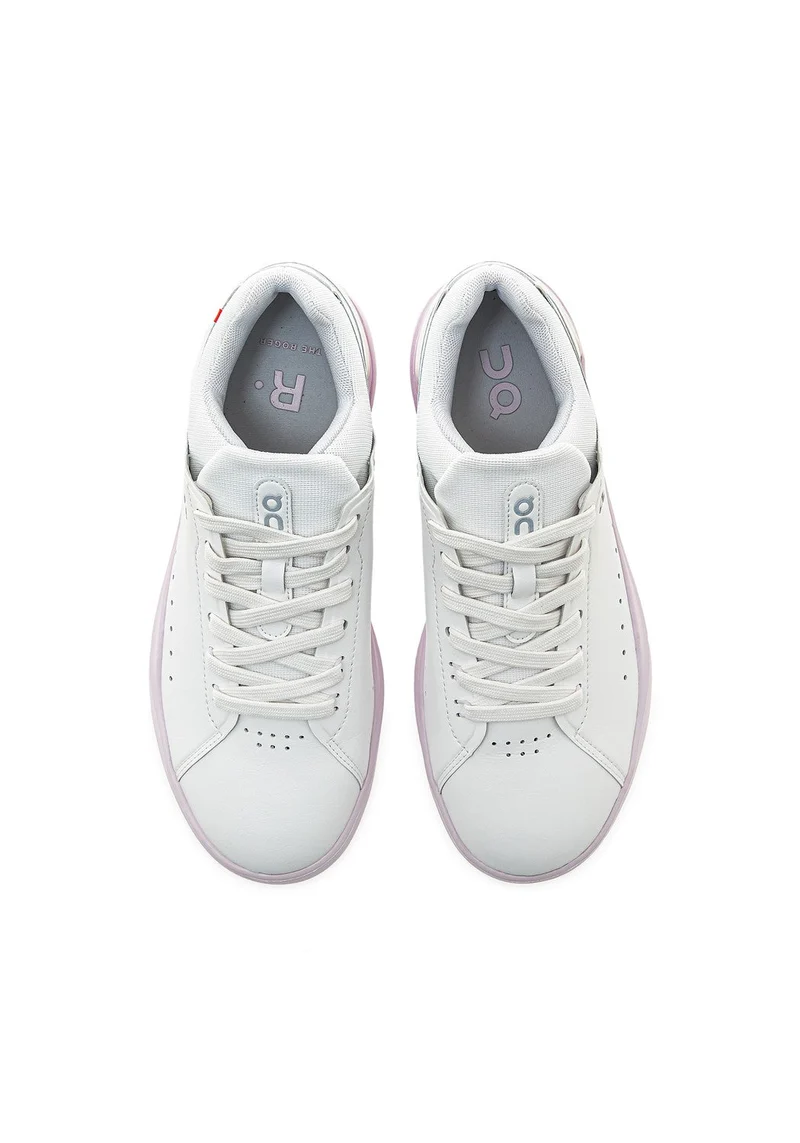 48.98959 W The Roger Advantage wht/lily