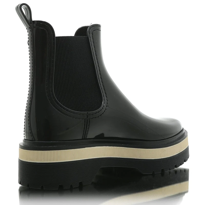 Netty 01 black
