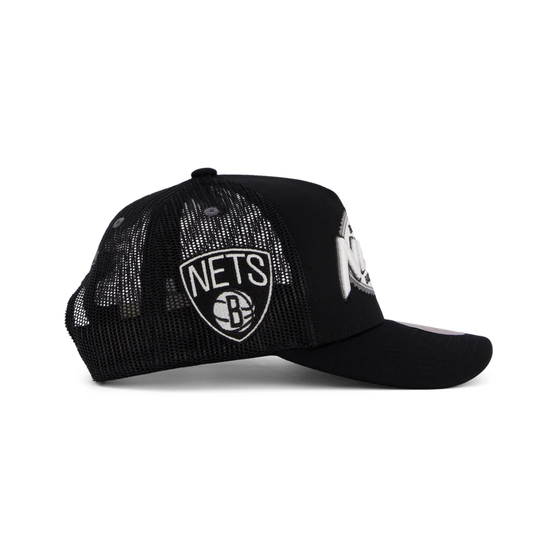 Team Seal Trucker Black