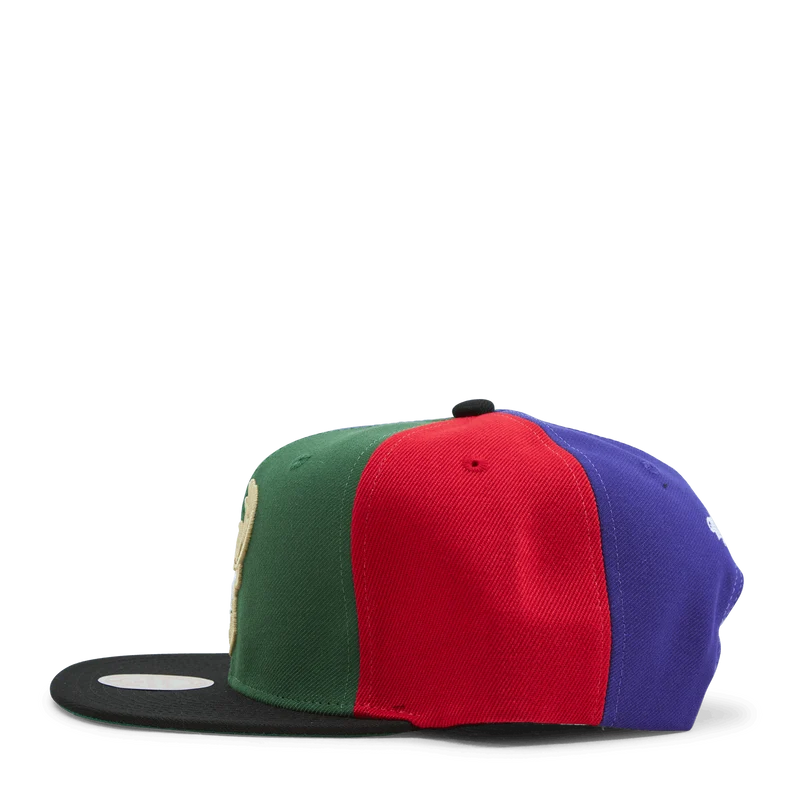 Bucks Team Era Pinwheel Snapback