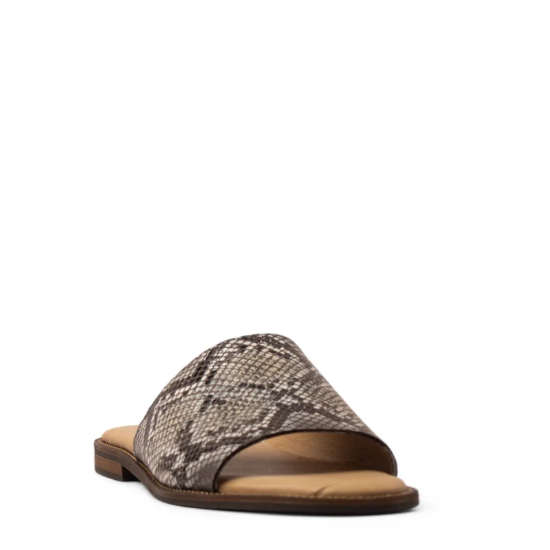 Women Brown Leather Slipper #3714