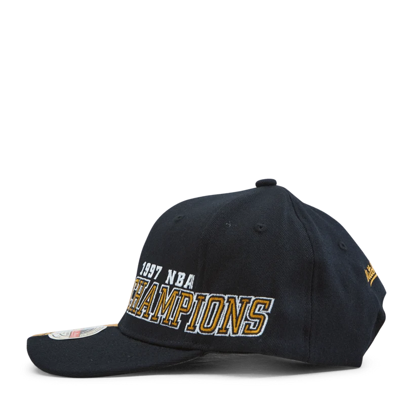 Bulls 1997 Champs Stretch Snapback