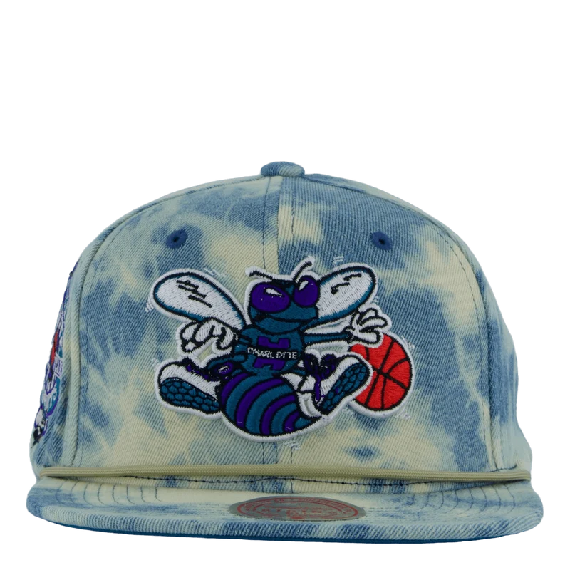 Hornets Acid Wash Snapback HWC