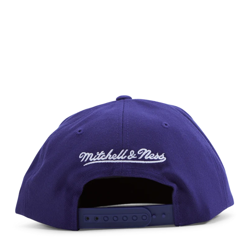 Lakers Vintage Draft Script Snapback