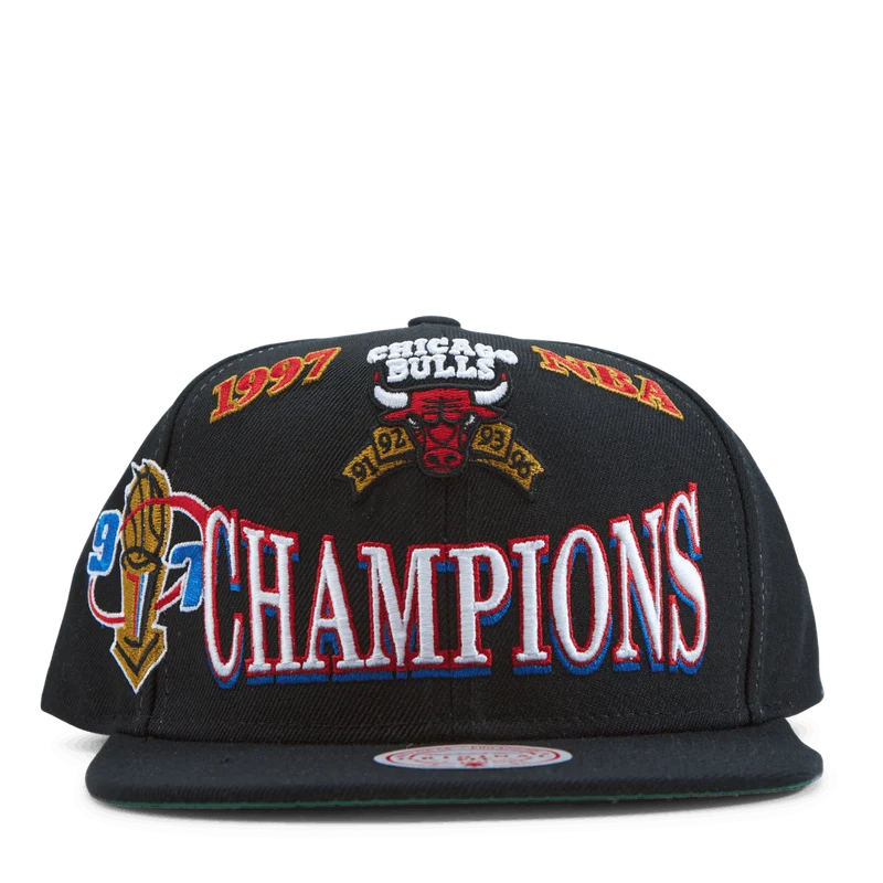 Bulls 1997 Champions Snapback