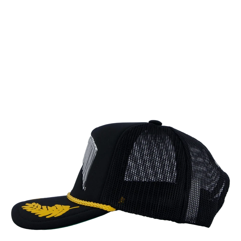 Hoyas Gold Leaf Trucker