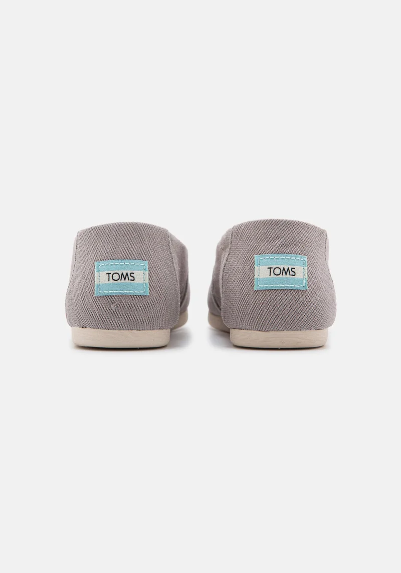 10015772 WM Heritage Canvas morning dove