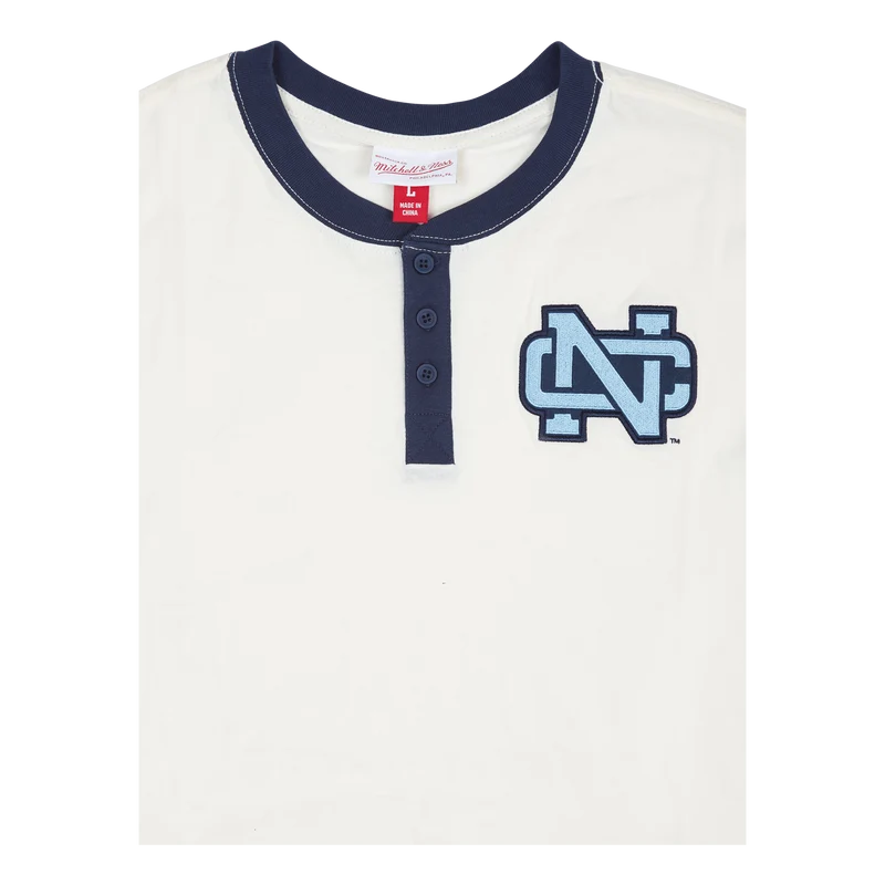 UNC Icon Henley Cream