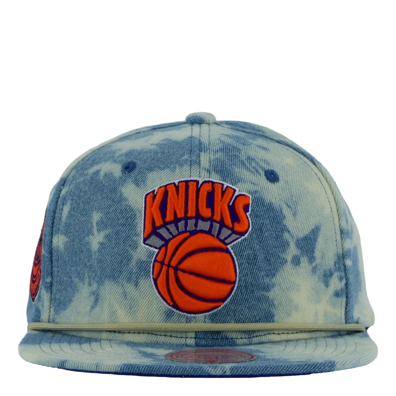 Knicks Acid Wash Snapback HWC