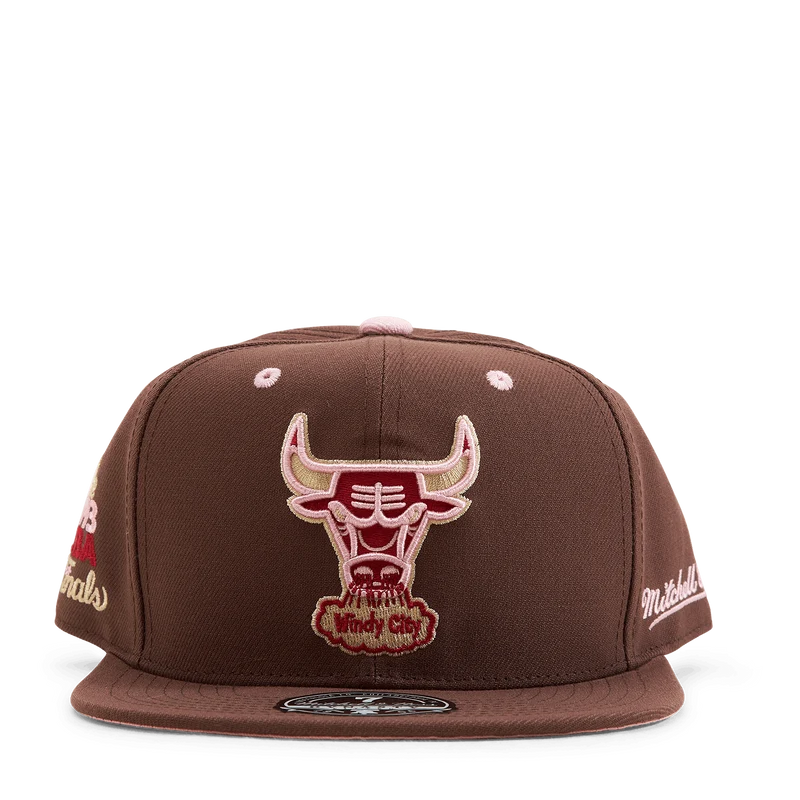 Bulls Brown Sugar Bacon Fitted HWC
