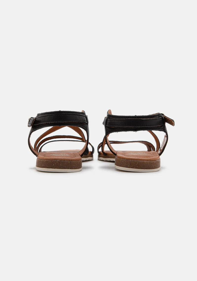 Mila 1 black FS21